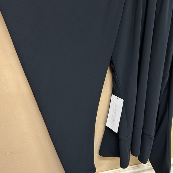 Cache Black Blouse Mock Neck Cold Shoulder Dolman Long Sleeve Size S NWT - Picture 3 of 8